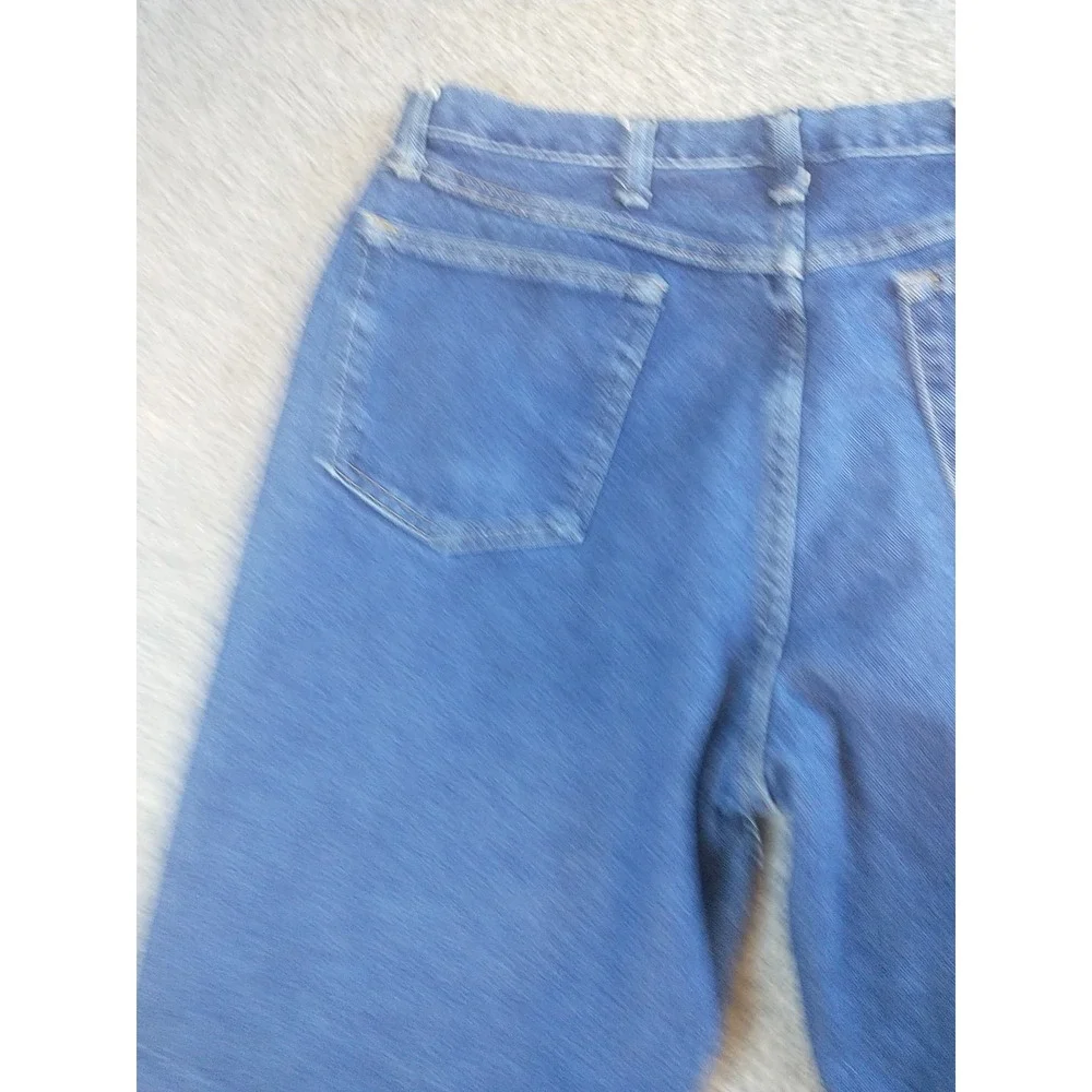 Wrangler Premium Quality Authentic Mens Straight Leg Blue Jean 34x32 Medium Wash